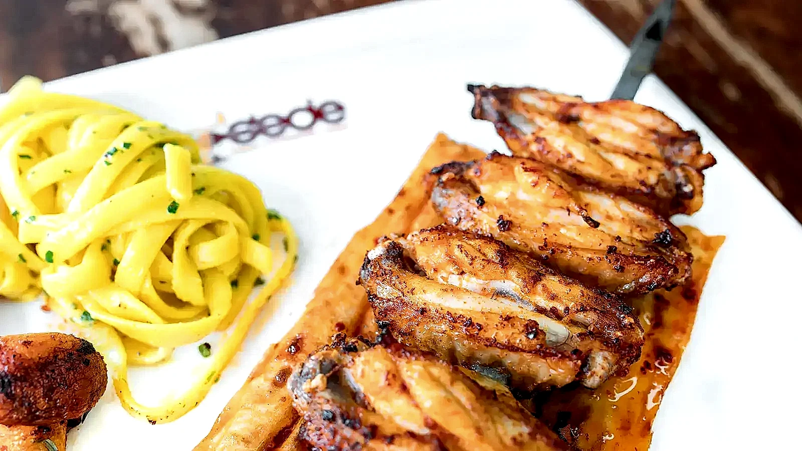 Kanat - Dede Kebap Bakı