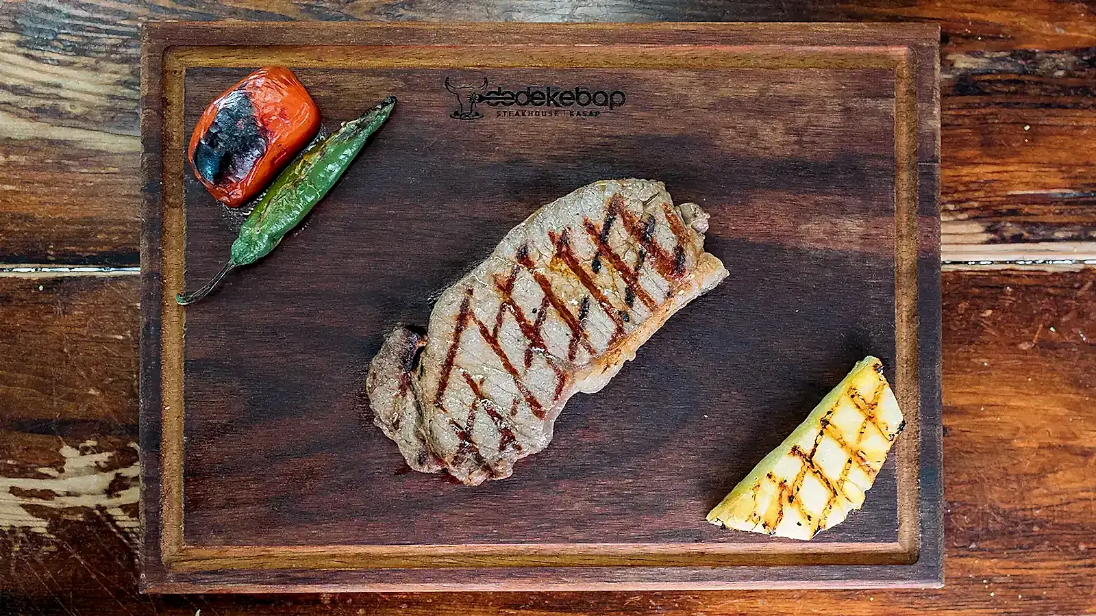 New York steak porsiyonu, ızgara et tabağı – Bakı Dede Kebap Steak Burger Tatlı Kasap