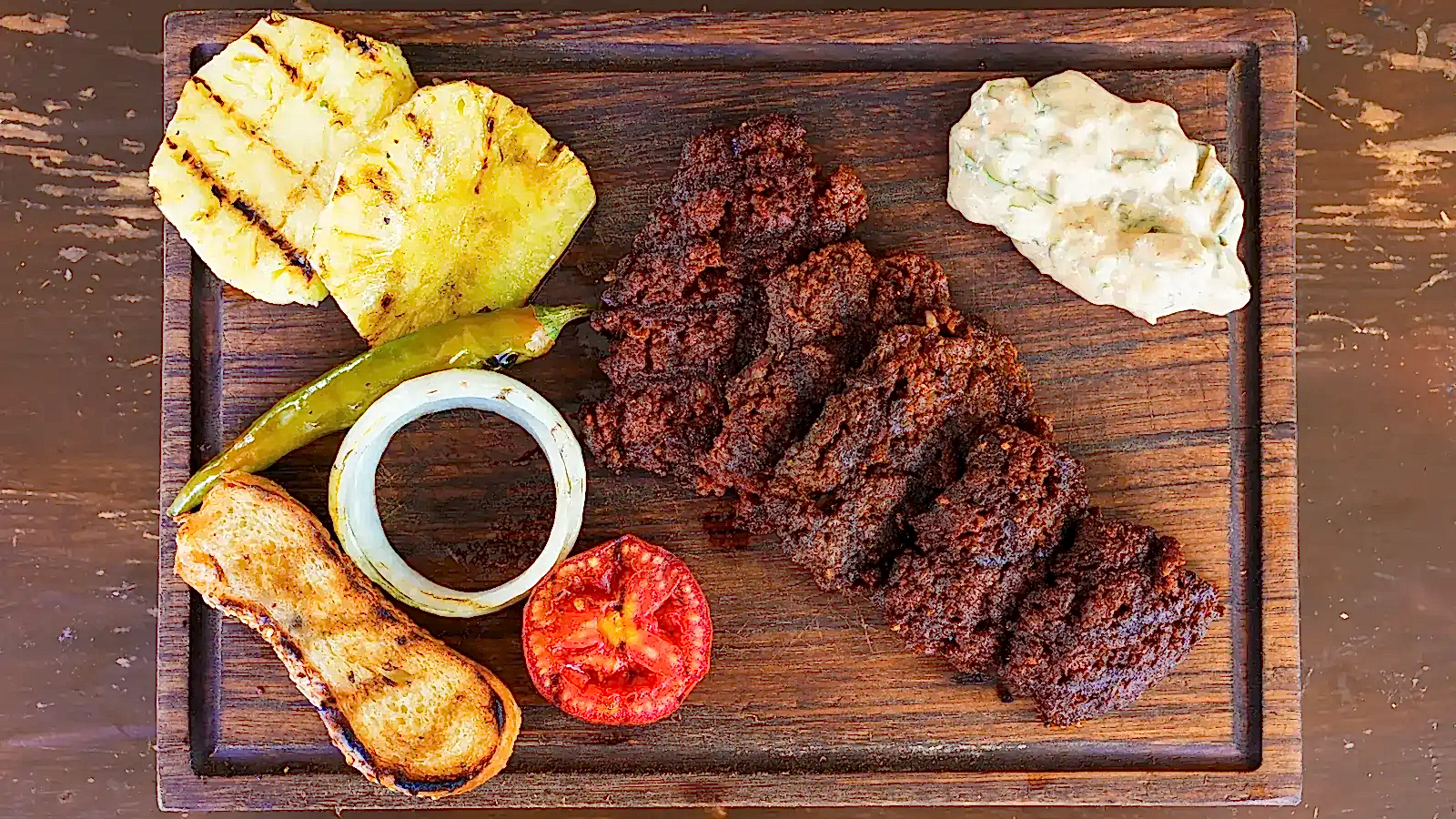 Sucuk - Dede Kebap Bakı