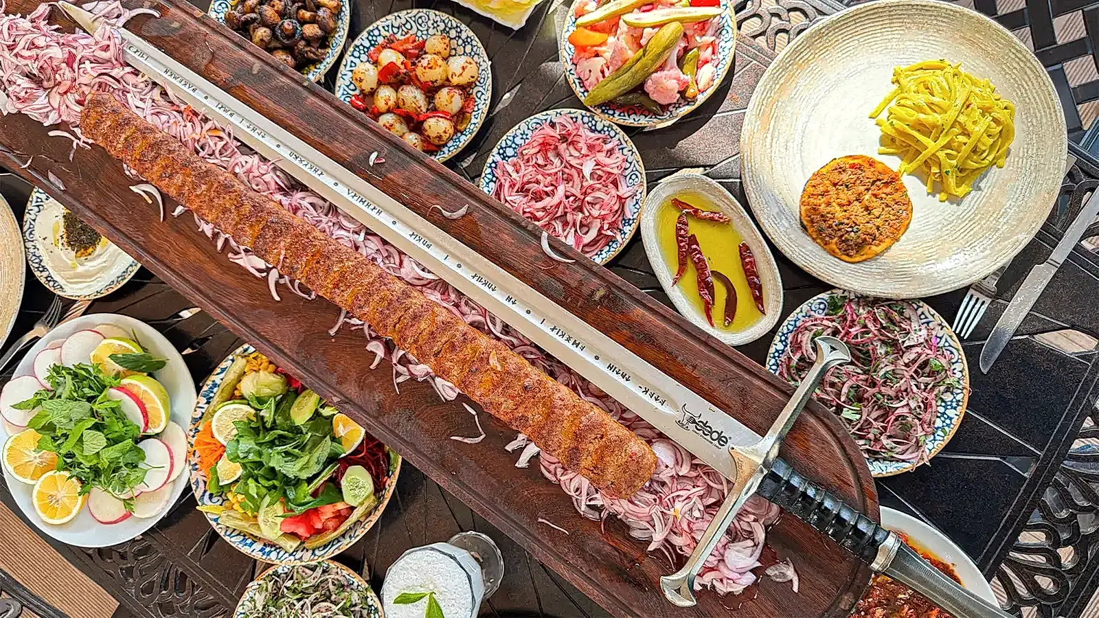 Kılıç Kebabı - Dede Kebap Bakı