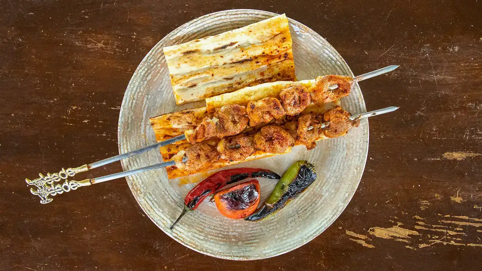 Yağlı Kara - Dede Kebap Bakı